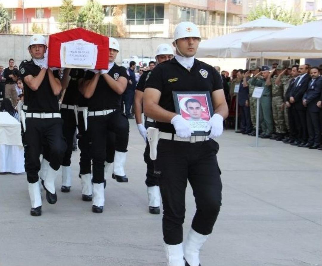Şehit Polis Memleketine Uğurlandı