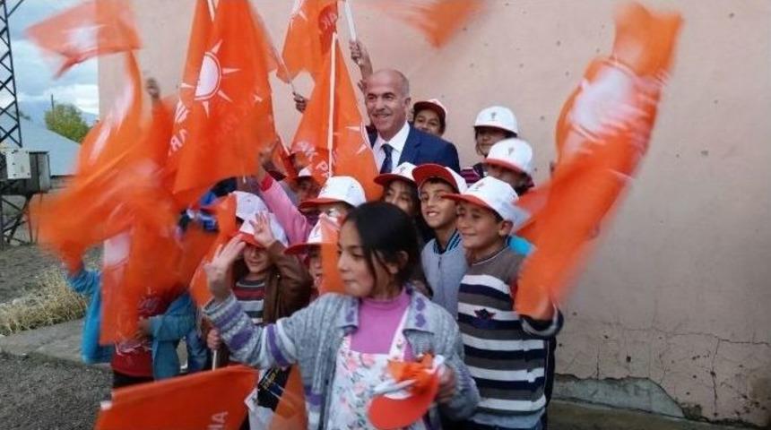 Ak Parti Ağrı Milletvekili Adayı G&ouml;k&ccedil;e K&ouml;ylerde Moral Buldu