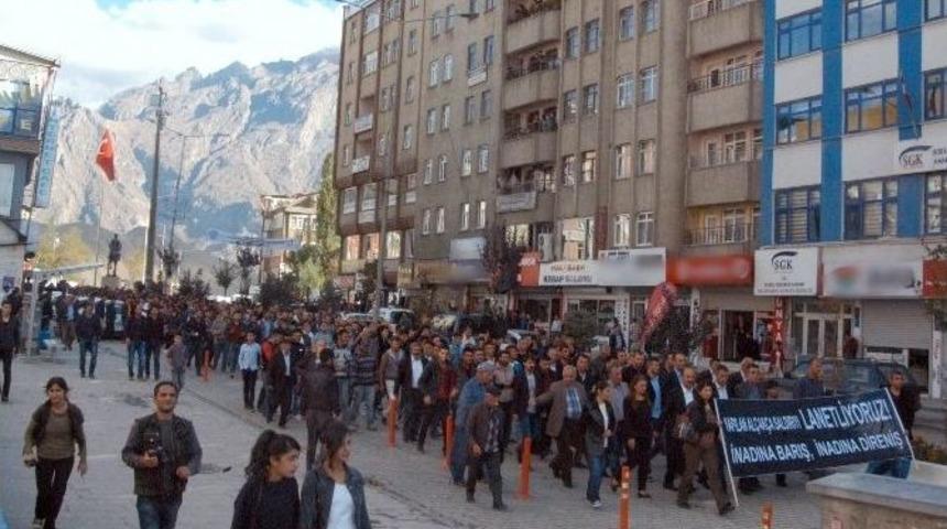 Ankara&rsquo;daki Saldırı Hakkari&rsquo;de Protesto Edildi