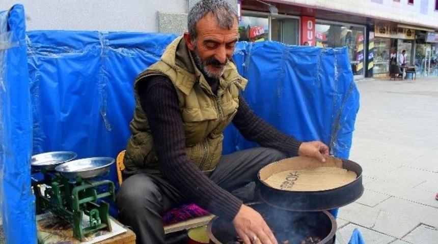 Kışın Habercisi Kestaneciler Ocaklarını Yaktı