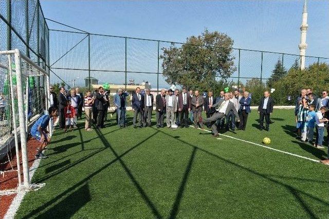 Büyükşehir’den Mudanya’ya Hizmet Yağmuru