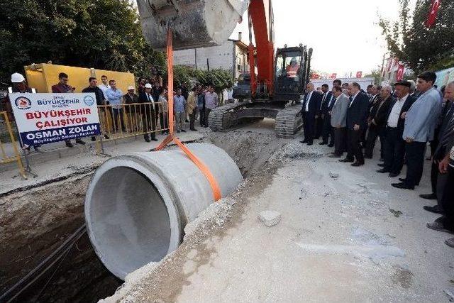 Büyükşehir Belediyesi’nin Altyapı Hamlesinin Temel Atma Töreni Yapıldı