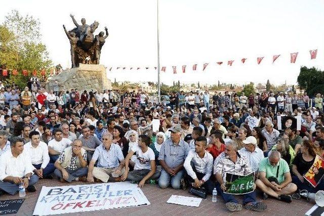 Ankara’daki Patlamada Hayatını Kaybedenler Protestoyla Anıldı