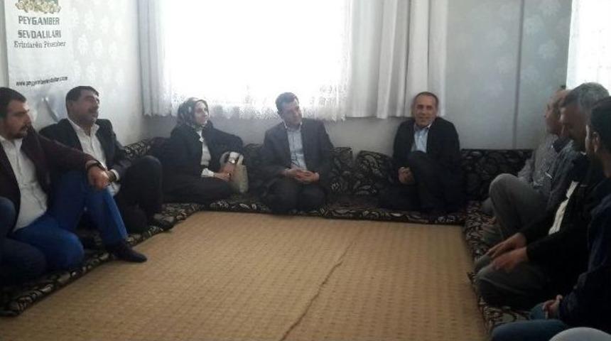 Ak Partili Netice Arslan Se&ccedil;im &Ccedil;alışmalarını S&uuml;rd&uuml;r&uuml;yor