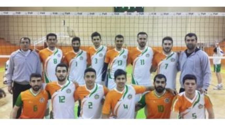 B&uuml;y&uuml;kşehir Voleybol Takımı Kriz Atlatıldı