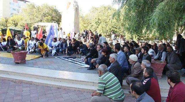 Ankara’daki Patlama Iğdır’da Protesto Edildi