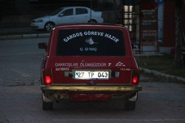 Türk Bayrağı Sevdasını Otomobiline Yansıttı