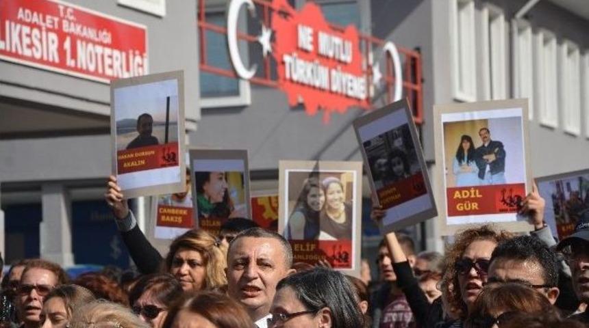 Balıkesir&rsquo;de Ter&ouml;r Saldırısına Tepki Y&uuml;r&uuml;y&uuml;ş&uuml;