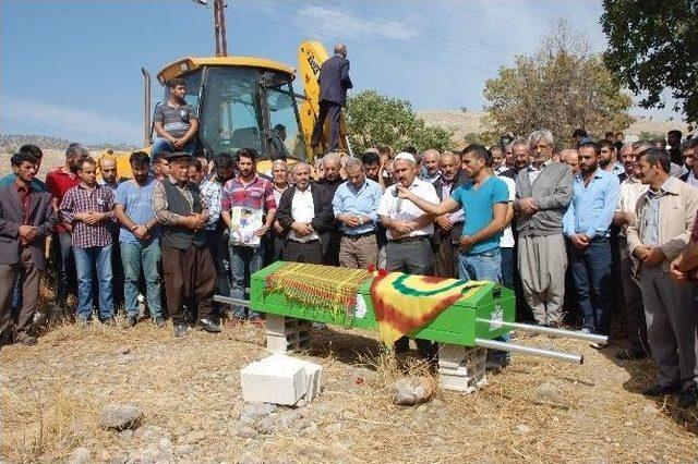 Ankara’daki Patlamada Hayatını Kaybeden Yunus Delice Adıyaman’da Toprağa Verildi