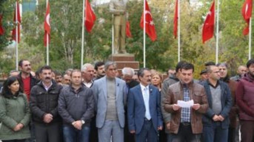 Ardahan&rsquo;da Ankara&rsquo;daki Ter&ouml;r Saldırısı Kınandı