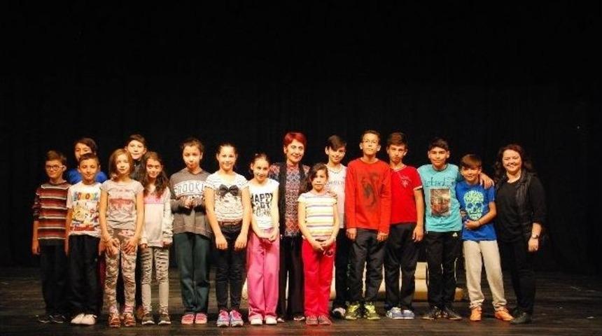 Şehir Tiyatrolarında &Ccedil;ocuklar İ&ccedil;in Drama Kursu Başladı