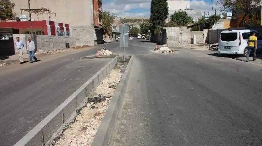 30 Ağustos Caddesi&rsquo;nde Evler Yolda Kaldı