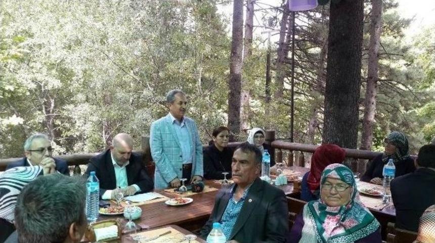 Baloğlu Ve Akkaya Muhtarlarla İstişare Toplantısı Yaptı