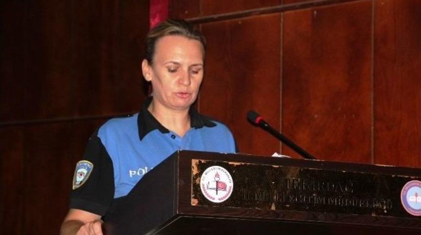 Polislerden &Ouml;ğretmenlere Konferans