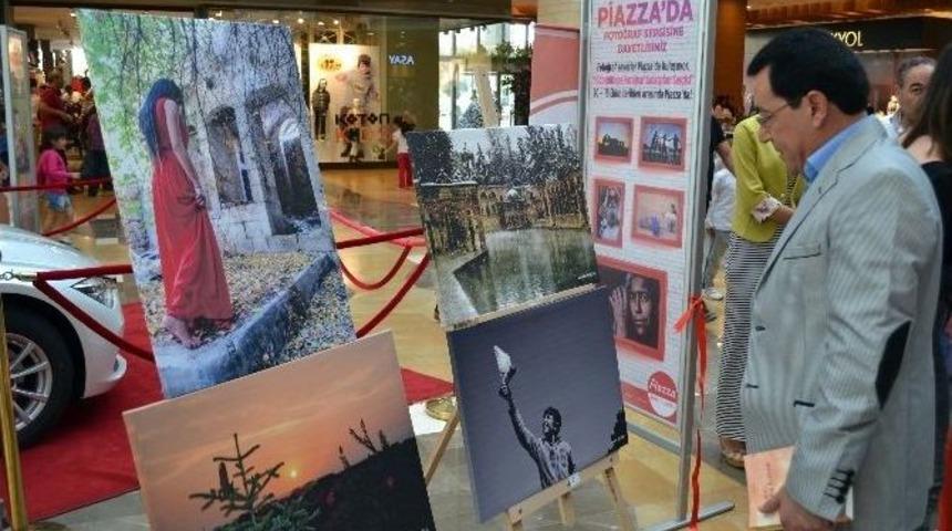 Piazza&rsquo;da G&ouml;beklitepe Fotoğraf Sanat&ccedil;ıları Derneği&rsquo;nin Sergisi A&ccedil;ıldı