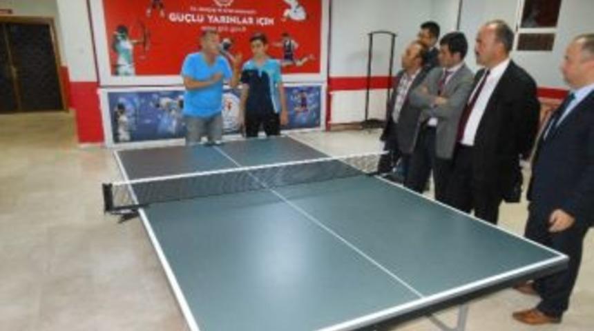 Masa Tenisi Hakem Semineri Yapıldı