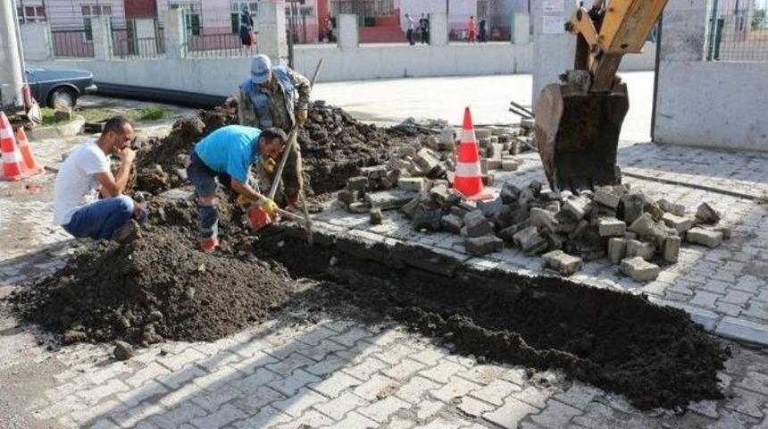 Yağmurlama &Ccedil;alışmaları S&uuml;r&uuml;yor