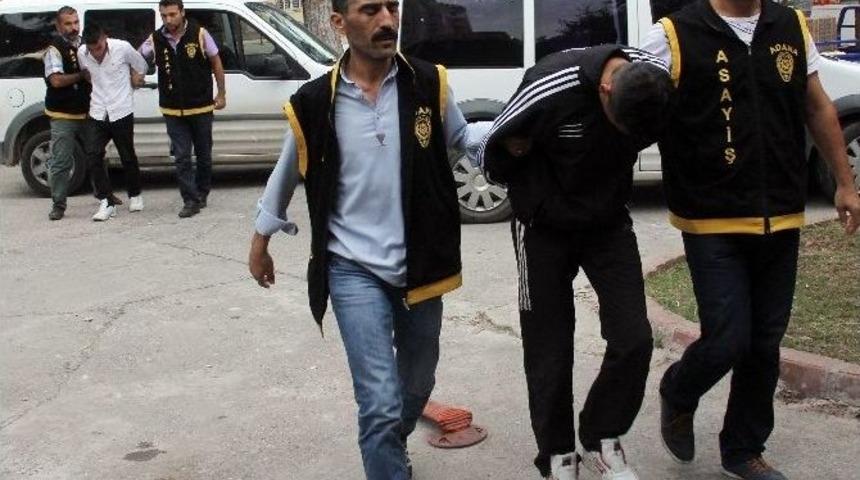 Hırsızlar Yakalanınca "biz Hemşireyiz" Dedi