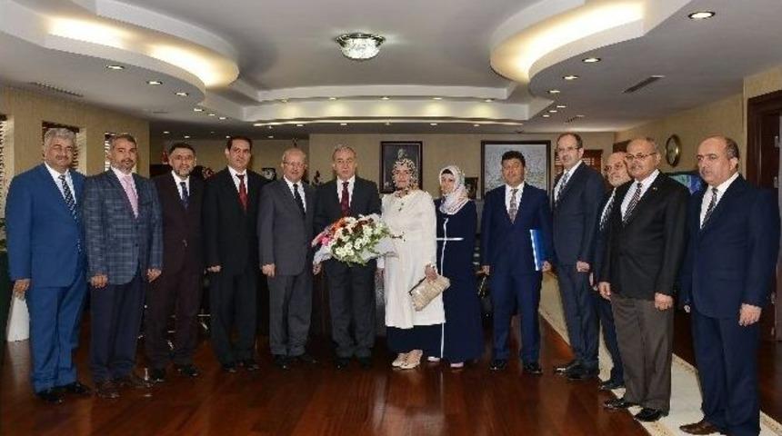 Din Görevlilerinden Vali Büyük’e Ziyaret