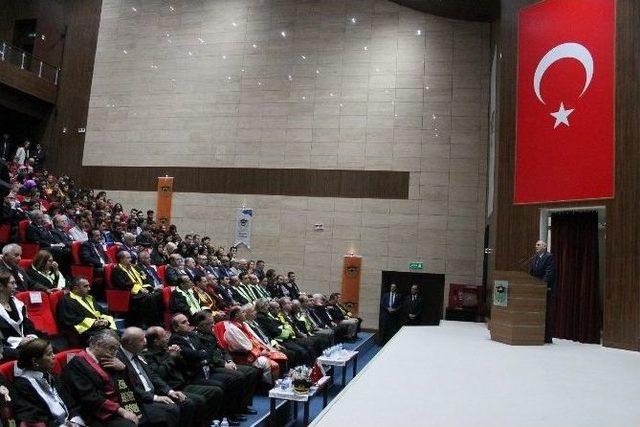 Namık Kemal Üniversitesi Akademik Yılı Açılış Töreni Yapıldı