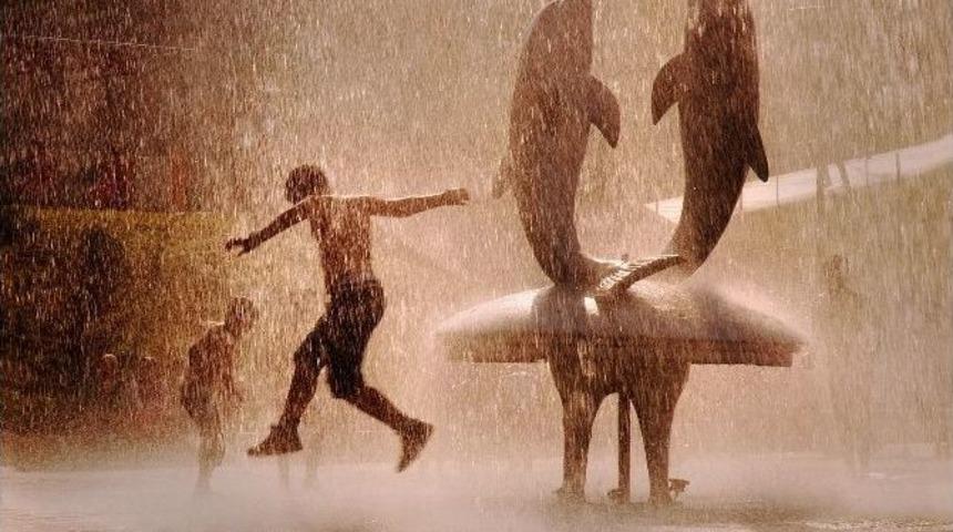 Yıldırım Fotoğraflarla &Ouml;l&uuml;ms&uuml;zleşti