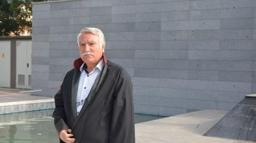 Avukatlar Ter&ouml;r&uuml; Lanetledi