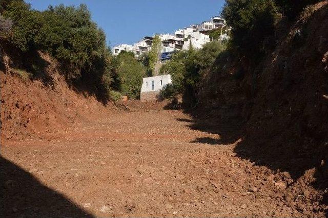 Bodrum’da Derelerin Temizliği Yüzde 90 Tamamlandı