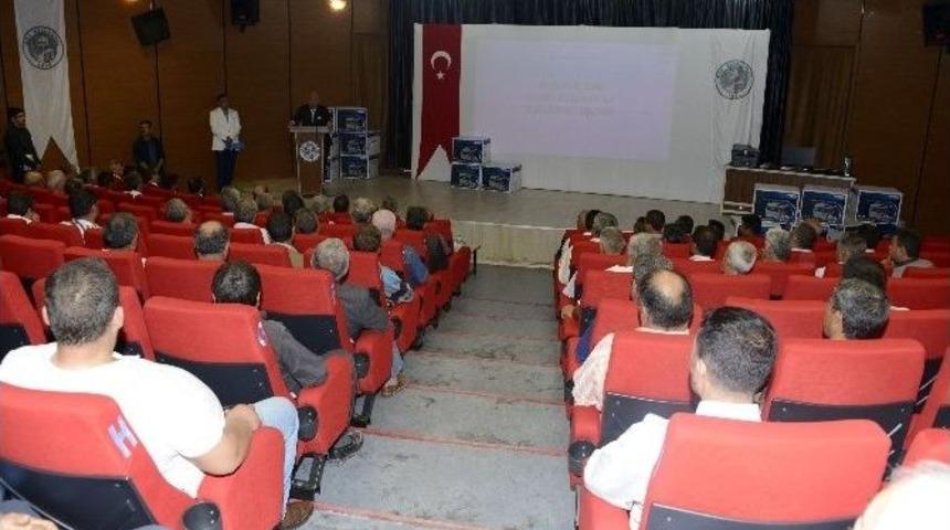 Mersin&rsquo;de Muhtarlara Verilen Bilgisayar Eğitimi Devam Ediyor