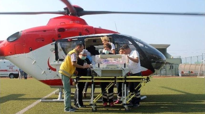 Ambulans Helikopter Can Kurtarmaya Devam Ediyor