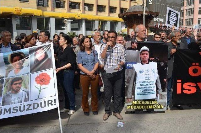 Ankara’daki Patlamada Ölenler İçin Yürüdüler