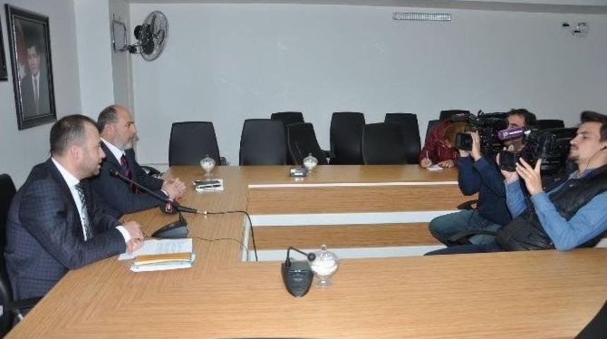 Ak Parti&rsquo;nin Haftalık Basın Toplantıları Devam Ediyor