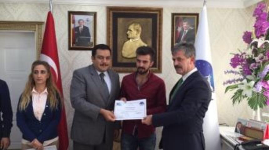 30 Kursiyere Girişimcilik Sertifikası