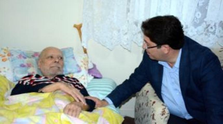 Başkan Yazgı Kanser Hastası Vatandaşı Ziyaret Etti
