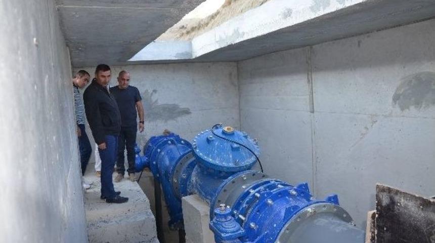 Dsi B&ouml;lge M&uuml;d&uuml;r&uuml; &Ouml;zg&uuml;r G&ouml;let Ve Sulama İnşaatlarını İnceledi