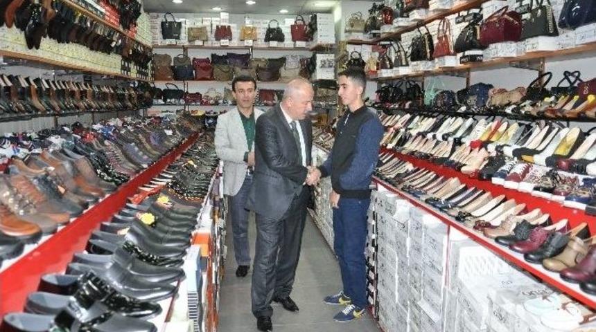 Emniyet M&uuml;d&uuml;r&uuml; İş Yeri Zarar G&ouml;ren Esnafı Ziyaret Etti