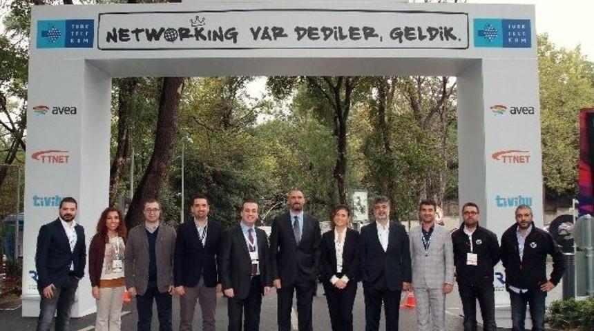 Kristal Elma Festivali&rsquo;nde 3 G&uuml;nl&uuml;k Maraton Başladı