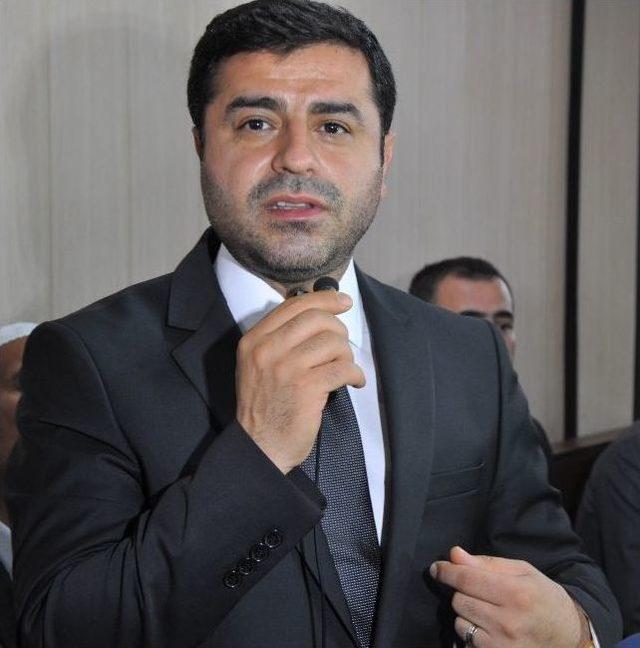 Hdp Eş Genel Başkanı Selahattin Demirtaş: