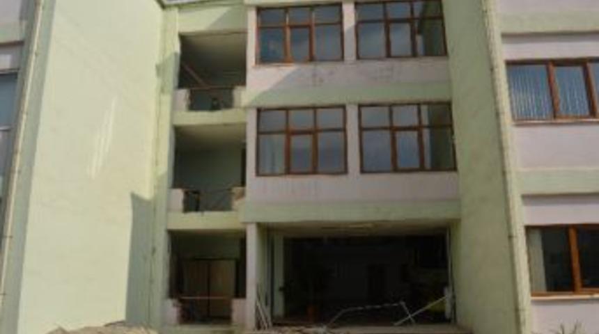 Engelliler Valiliğe &Ccedil;abuk Ulaşacak