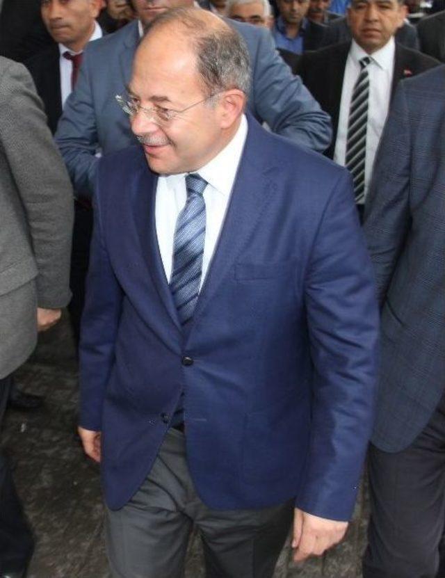 Recep Akdağ Iğdır’da