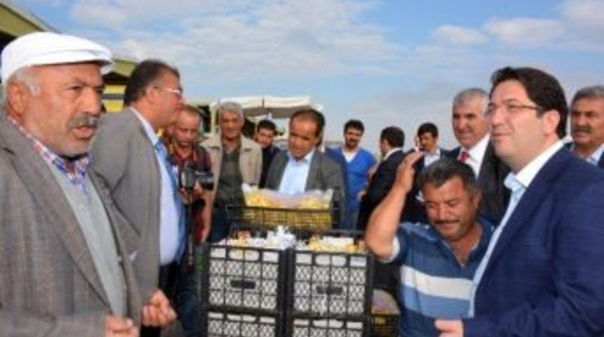 Başkan Yazgı, Hal Esnafını Ziyaret Etti