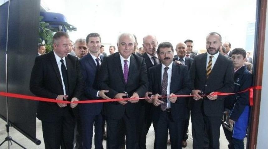 Teknik Liseye 400 Bin Tl&rsquo;lik Laboratuvar