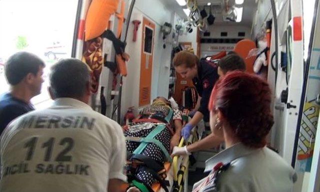 Mersin’de Ambulans İle Otomobil Çarpıştı: 8 Yaralı