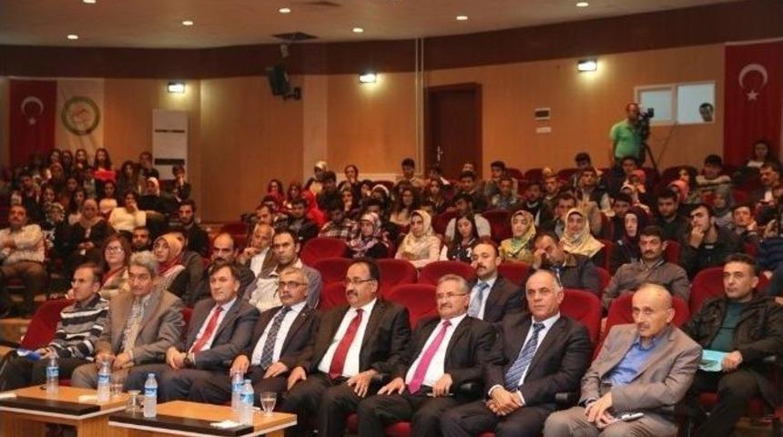 Iğdır&rsquo;da "d&uuml;nyadaki Kuş &Ccedil;eşitliliği&rdquo; Konferansı