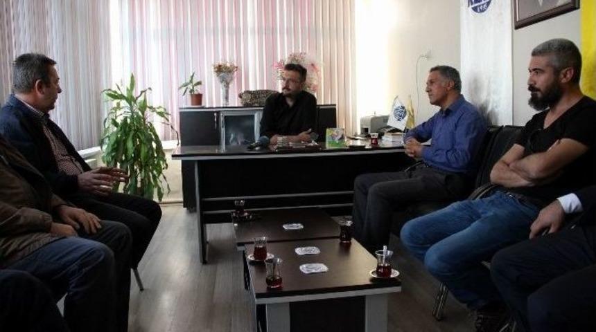 Stk&rsquo;lardan Eğitim-sen&rsquo;e Taziye Ziyareti