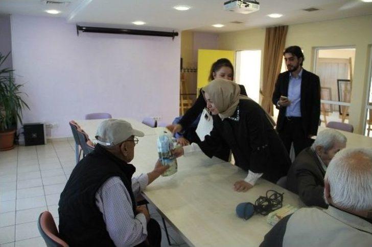 Huzurevi Sakininden Ak Parti’li Sayan’a: “sokakta Kalmaktan Korkmayın Çünkü Burası Var” G2