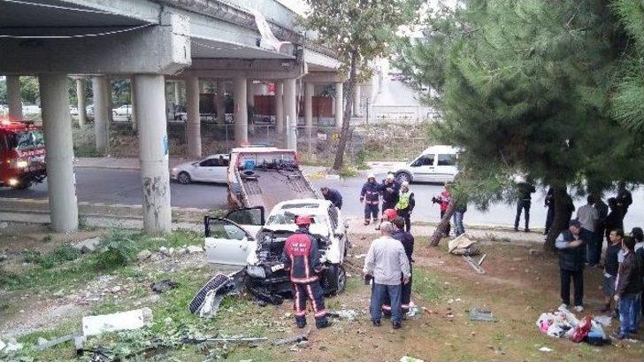 Virajı Alamayan Otomobil Köprüden Uçtu: 4 Yaralı G3