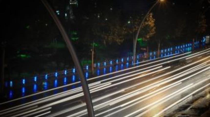 Ke&ccedil;i&ouml;ren&rsquo;de Parklar Rengarenk Cnc Dubalarla &Ccedil;evriliyor