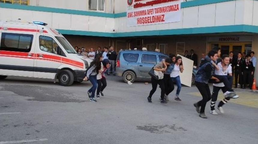 Amasya&rsquo;da Hastanede Afet Tatbikatı