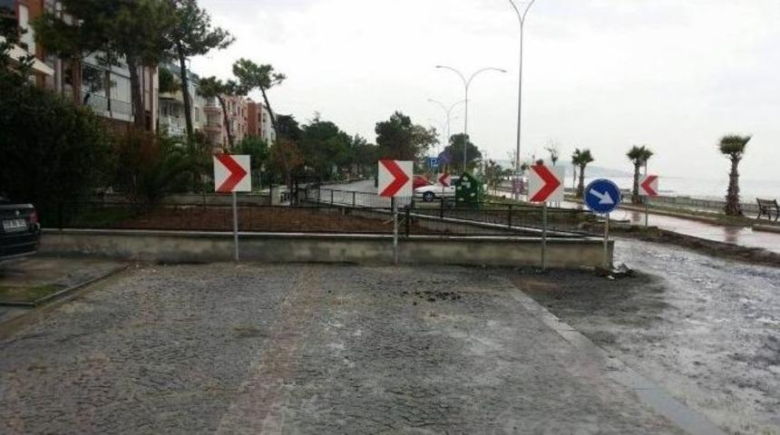 Vali: &ldquo;sahil Yoluna Han&ccedil;er Sokulmuş Gibi&hellip;&rdquo;