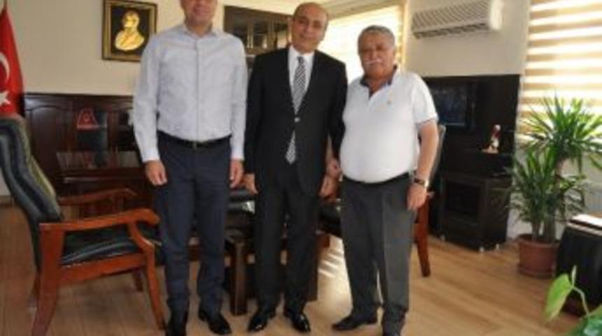 Başkan Turgut&rsquo;tan İzmir&rsquo;e Hayırlı Olsun Ziyareti